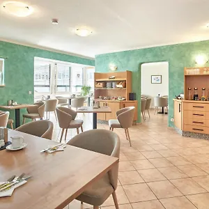 2* Hotel Minerva Diana Octavia